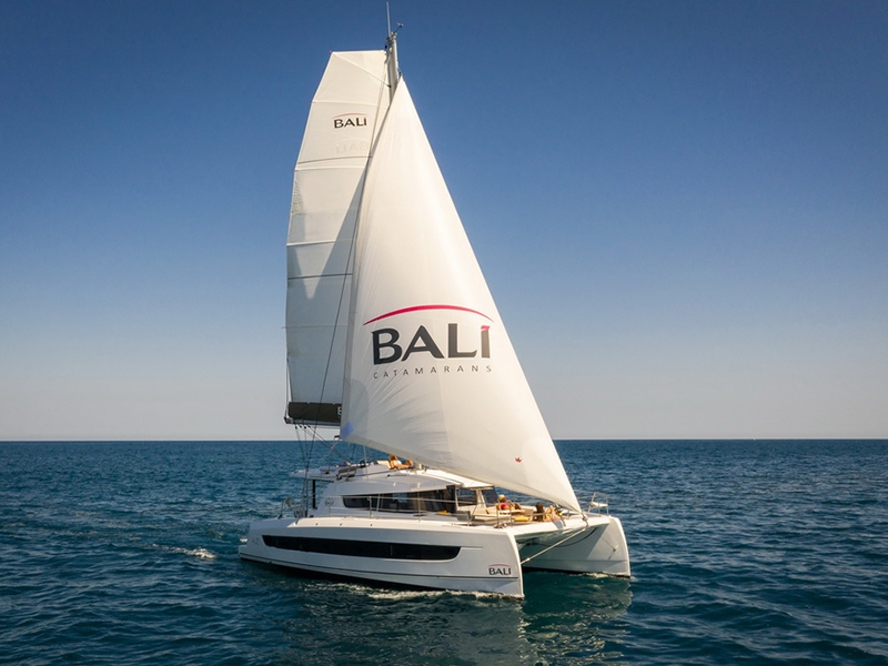 Charteryacht Bali 4.2 La Luna in Kroatien von Trend Travel Yachting 4